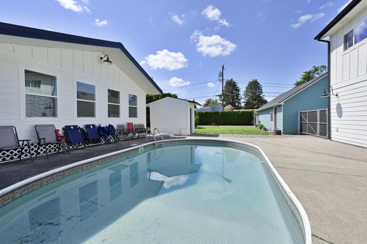 Brand New Custom Built Cottage In Downtown W/Pool! Salem Exterior foto